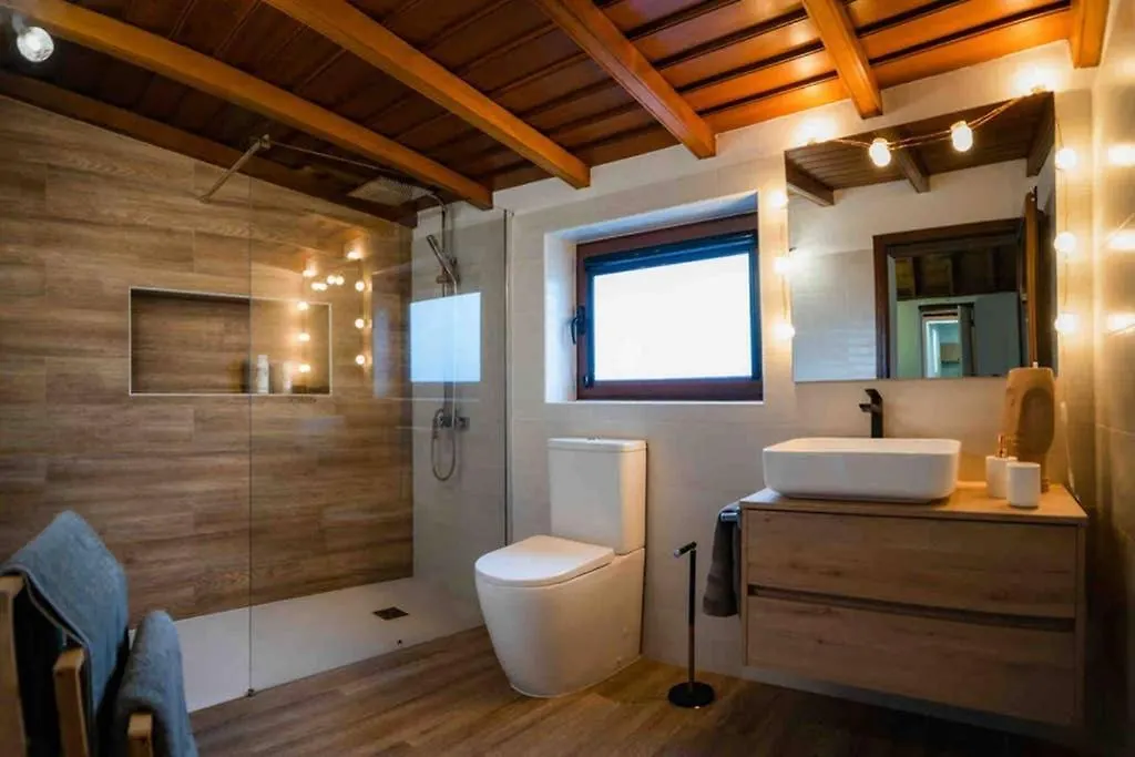 Villa V&C Luxury Village Breña Baja