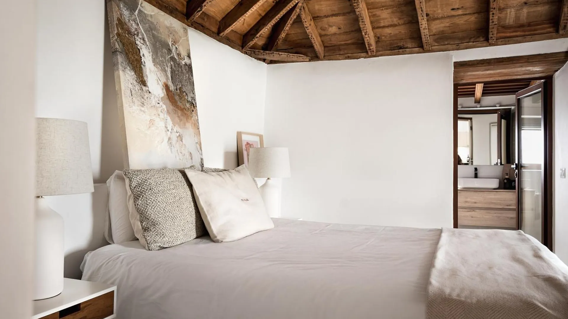 Βίλα V&C Luxury Village Breña Baja